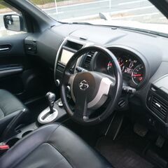 【金利０円・自社ローン可】H24年式 エクストレイル 20Xt ハイパールーフレール【車検2年付】他社でローンを断られた方も大歓迎!!①の画像