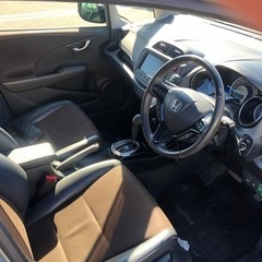 ホンダ フィットシャトルハイブリッドの画像