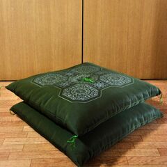 【13日のお引き取り手渡し限定】　和洋共に使える「座布団」の画像