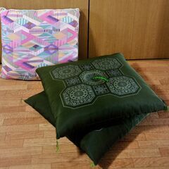 【13日のお引き取り手渡し限定】　和洋共に使える「座布団」の画像