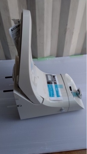 未使用品 19年製 トイレ DT-CH186A LIXIL リクシル シャワートイレ フルオート便器洗浄 リモコン洗浄 ウォッシュレット AC100V 家電製品 かっこいい スリム オシャレ お手頃 お得 格安 激安 破格 特価 特売 セール