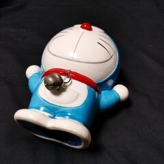 陶器製ドラエモン貯金箱の画像