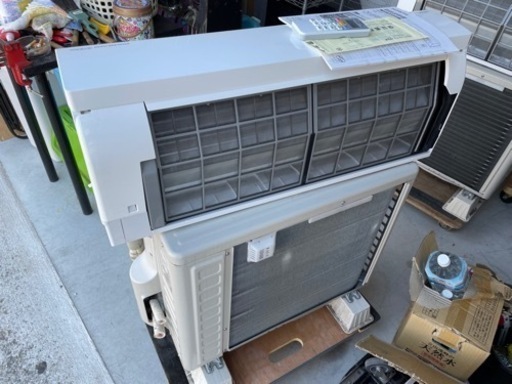 【値下げ！！】②HITACHI　 6畳用　2.2kwエアコン　RAS-WBK22J (W) 2020年製 