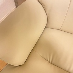 【美品】3人掛けソファ 肘付きの画像