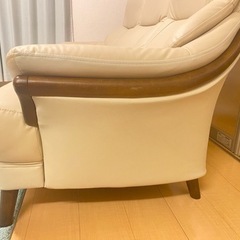 【美品】3人掛けソファ 肘付きの画像