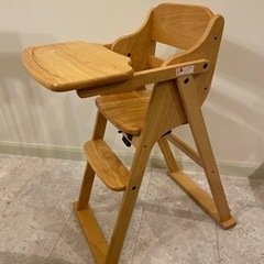 取引中！ルチュ　木製ワンタッチハイチェア　ベビーチェア