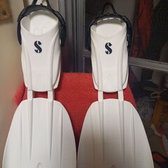 ダイビング　フィン　SCUBAPRO　 SEAWING NOVA...