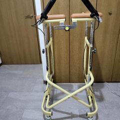 介護用歩行器
