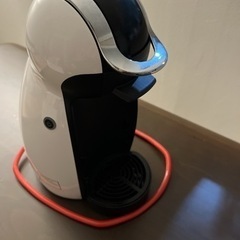ネスカフェ ドルチェ グスト ジェニオ アイ ホワイト【美品（使...