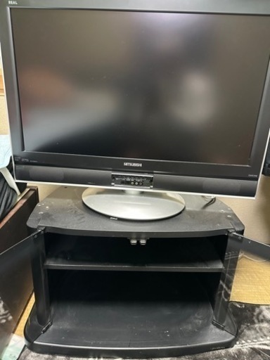 テレビ、テレビ台