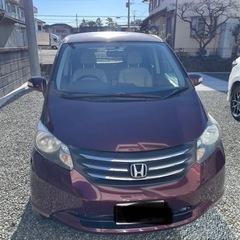 ホンダフリード　ETC ナビ　バックカメラ