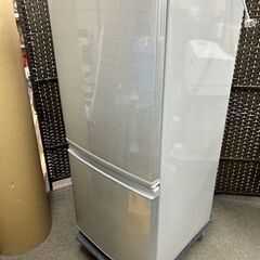 美品　2018年製　SHARP　ノンフロン冷凍冷蔵庫 SJ-D14D-S■137L
