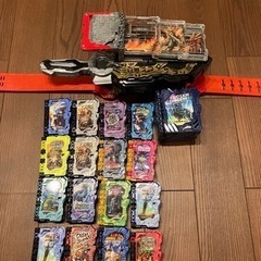 仮面ライダーセイバー　おもちゃセット