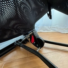 【値下げ！】ご相談中！ベビービョルン　メッシュ　バウンサー　ブラックの画像