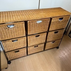 引越しに伴い 引き取り限定来月半ば位までに