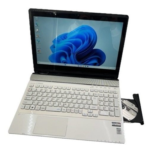 第5世代❗️corei7❗️タッチパネル可能❗️SSD搭載✨訳あり❗️