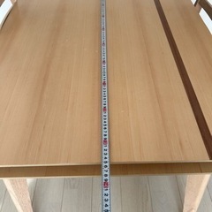 4人掛けテーブル各収納有りの画像