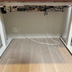 FlexiSpot昇降デスクの画像