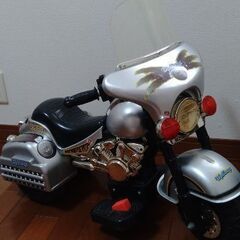電動乗用玩具　三輪アメリカンバイク