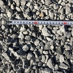 【受付一時停止中】白砂利　川砂利　土嚢袋入り　大量の画像