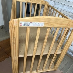 【無料】  早いもの勝ち KATOJI カトージ ベビーベッド   差し上げます！の画像