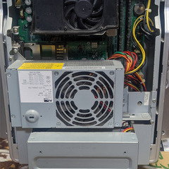一体型デスクトップパソコン　Prius Desktop L Series：AW33Lの画像
