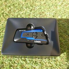 インカムの画像