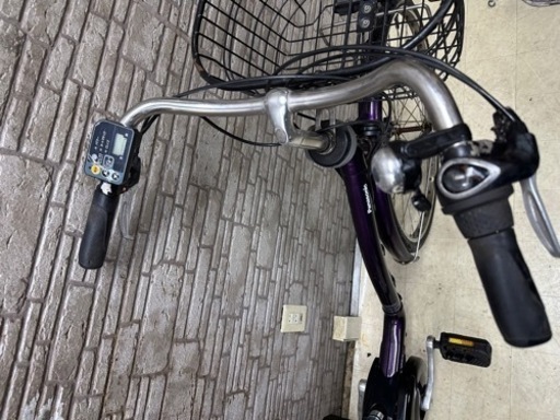 東京23区配達無料　新基準　Panasonic パナソニック　ビビギュット　8Ah電動自転車☆中古☆パナ 5319