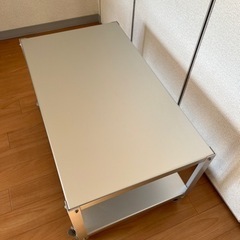＜無印良品アルミ ローテーブル ワゴン 大　組立式＞の画像