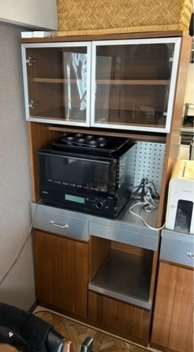 unico 食器棚　カップボード