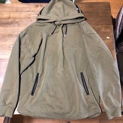 フォーエバー21パーカー格安中古
