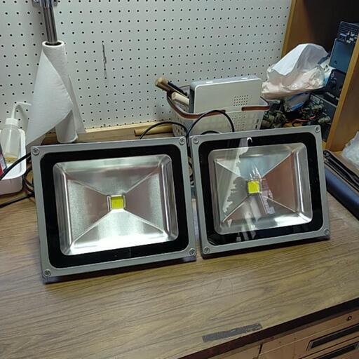 LED投光器　50W　2台セット