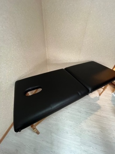 マッサージベッド