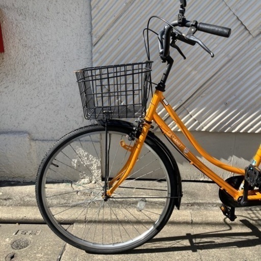 《売約済》自転車　26インチ CASTANET  オレンジ　ママチャリ かご付き　シティバイク　ライトなし　別売りミラー付き サイクル