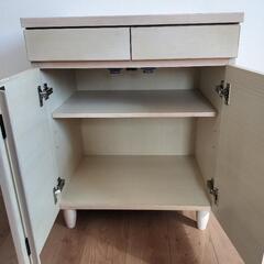 キャビネット　天然木　ウォールナットの画像