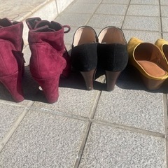 ショートブーツ、サンダルSの画像