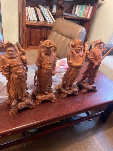 置物！四天王？4体まとめて