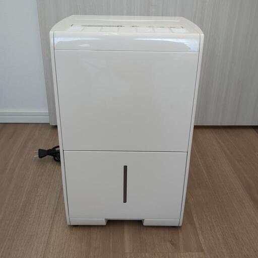 アイリスオーヤマ　除湿機　IJC-J56-W