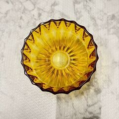  15936  SOGAGLASS ガラス小鉢　あららぎ 5個セット　昭和レトロ   ◆大阪市内・東大阪市他 5,000円以上ご購入で無料配達いたします！◆ ※京都・高槻・枚方方面◆神戸・西宮・尼崎方面◆奈良方面、大阪南部方面　それぞれ条件付き無料配送あり！            の画像