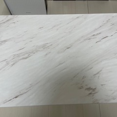 【2023年12月購入】昇降式テーブル　ホワイト　大理石の画像