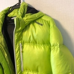 Reebok ダウンジャケット　サイズL の画像