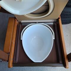 ウチエ、ポータブルトイレの画像