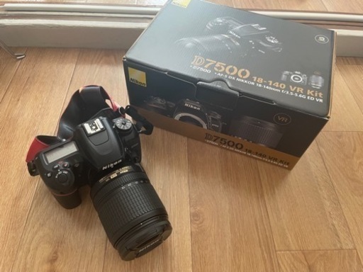 一眼レフ　Nikon D7500