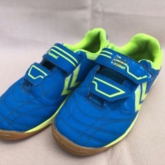 ヒュンメル　Hummel  室内用　18.0cm 中古品