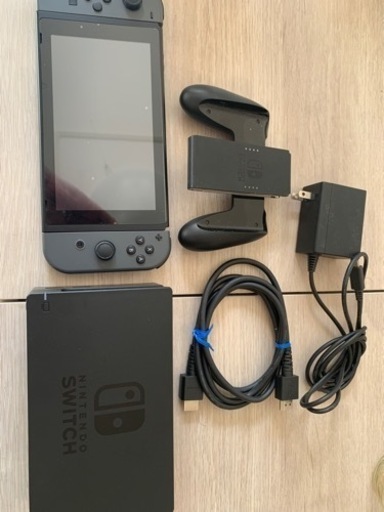 Nintendo Switch【受け渡し予定決定済】