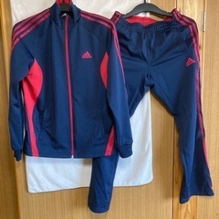 [取引中]adidas  ジャージ上下　サイズ:M