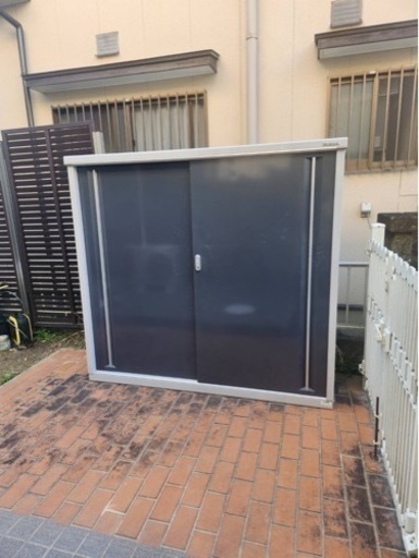 いなば 物置 新品 自宅まで持っていきます。