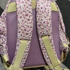 女の子　リュック　花柄の画像