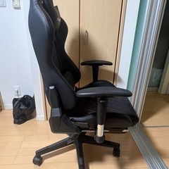 RTGAMING ゲーミングチェアの画像