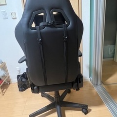 RTGAMING ゲーミングチェアの画像